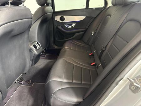 2019-Mercedes-Benz-C-Class-C-200-Auto_3