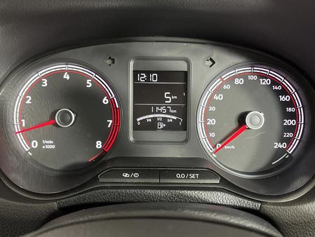 2025-Volkswagen-Polo-Vivo-14-Life_2