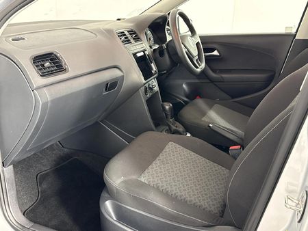 2025-Volkswagen-Polo-Vivo-16-Life_8