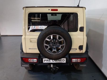 2021-Suzuki-Jimny-15-GLX-Auto_10