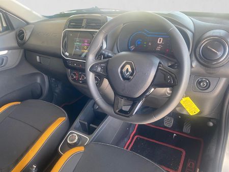 2026-Renault-Kwid-10-Climber-Auto_12