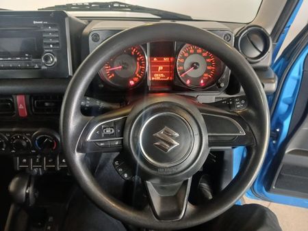 2022-Suzuki-Jimny-15-GL-Auto_11