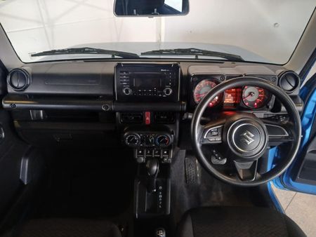 2022-Suzuki-Jimny-15-GL-Auto_15