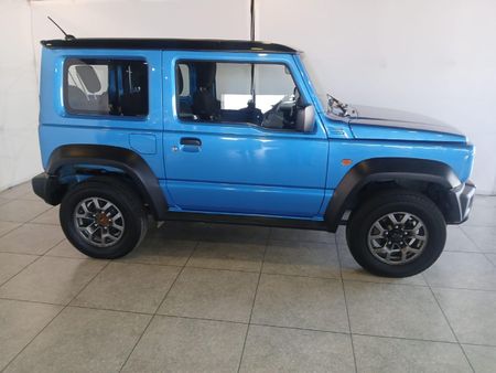 2022-Suzuki-Jimny-15-GL-Auto_5