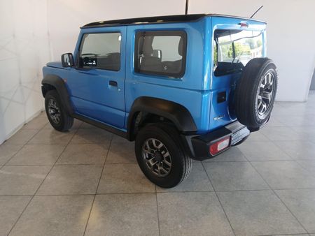 2022-Suzuki-Jimny-15-GL-Auto_8
