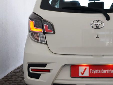 2021-Toyota-Agya-10_11