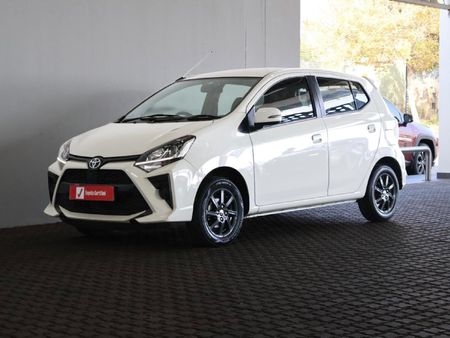 2021-Toyota-Agya-10_2