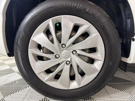 2023-Suzuki-Baleno-15-GL_6