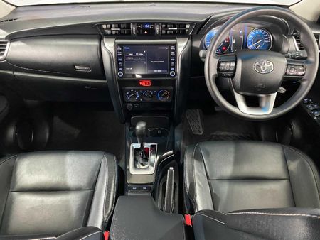 2025-Toyota-Fortuner-24-GD-6-4x4-Auto_13