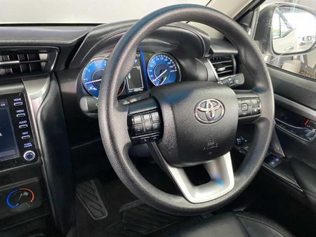 2025-Toyota-Fortuner-24-GD-6-4x4-Auto_15