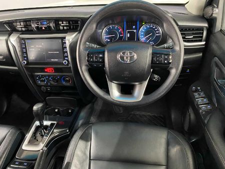 2025-Toyota-Fortuner-24-GD-6-4x4-Auto_16