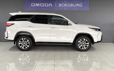 2025-Toyota-Fortuner-24-GD-6-4x4-Auto_3