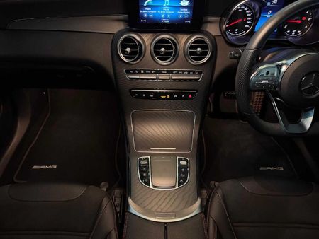 2023-Mercedes-Benz-GLC-300d-Coupe-4Matic-AMG-Line_19