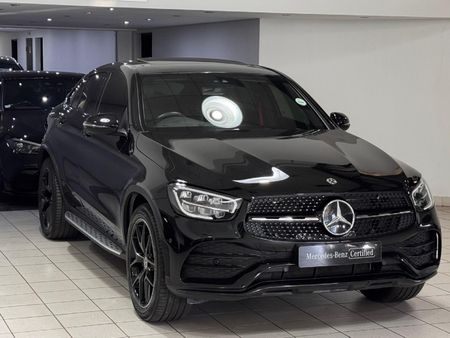 2023-Mercedes-Benz-GLC-300d-Coupe-4Matic-AMG-Line_2