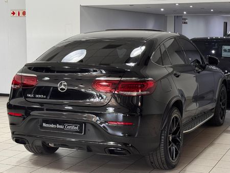 2023-Mercedes-Benz-GLC-300d-Coupe-4Matic-AMG-Line_6