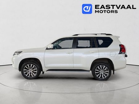 2023-Toyota-Land-Cruiser-Prado-28-GD-VX-L-Auto_3