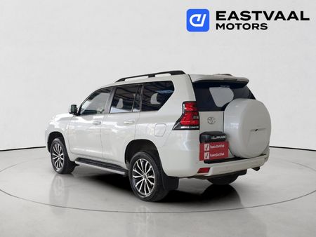 2023-Toyota-Land-Cruiser-Prado-28-GD-VX-L-Auto_4