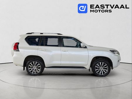 2023-Toyota-Land-Cruiser-Prado-28-GD-VX-L-Auto_7