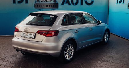 2015-Audi-A3-16-TDI-S-STRONIC_7