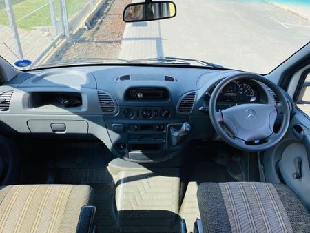 2019-Suzuki-Jimny-15-GLX-Auto_29