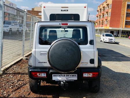 2019-Suzuki-Jimny-15-GLX-Auto_7
