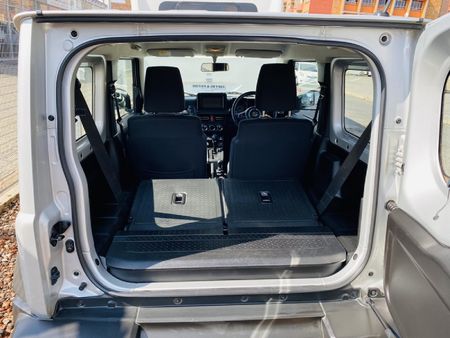 2019-Suzuki-Jimny-15-GLX-Auto_8