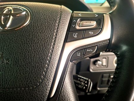 2024-Toyota-Land-Cruiser-Prado-28-GD-VX-L-Auto_16