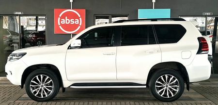 2024-Toyota-Land-Cruiser-Prado-28-GD-VX-L-Auto_3