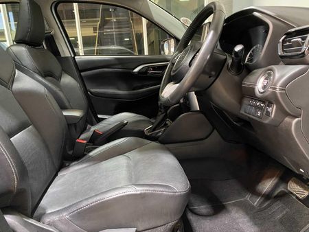 2023-Suzuki-Grand-Vitara-15-GLX-Auto_16