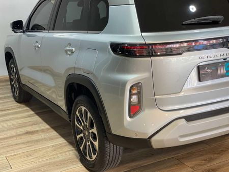 2023-Suzuki-Grand-Vitara-15-GLX-Auto_28