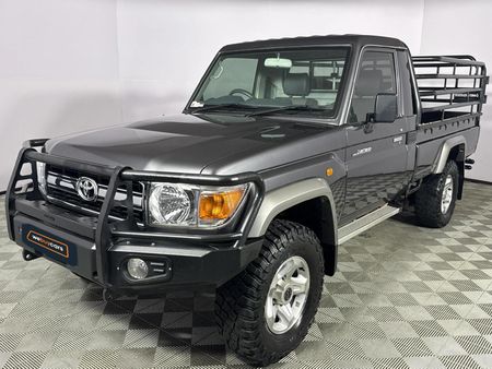 2022-Toyota-Land-Cruiser-79-40-Single-Cab_0