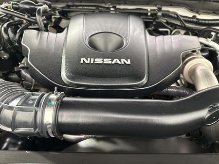 2022-Nissan-Navara-25-DDTi-LE-Plus-4X4-Auto-Double-Cab_12