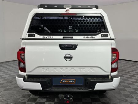 2022-Nissan-Navara-25-DDTi-LE-Plus-4X4-Auto-Double-Cab_17