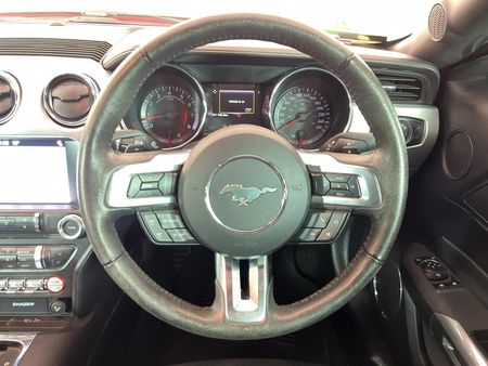 2019-Ford-Mustang-50-GT-Auto_10