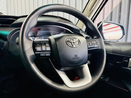 2021-Toyota-Hilux-24-GD-6-Raised-Body-Raider-Auto-Extended-Cab_11