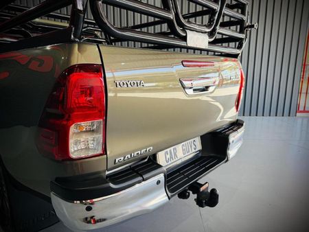2021-Toyota-Hilux-24-GD-6-Raised-Body-Raider-Auto-Extended-Cab_18
