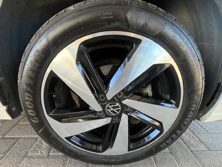 2024-Volkswagen-Polo-Sedan-10TSI-Style_13