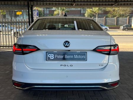 2024-Volkswagen-Polo-Sedan-10TSI-Style_5