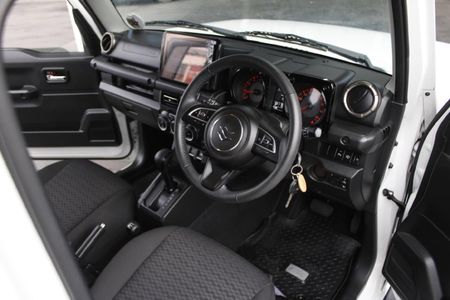 2024-Suzuki-Jimny-15-GLX-AllGrip-5-Door-Auto_10