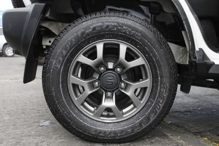 2024-Suzuki-Jimny-15-GLX-AllGrip-5-Door-Auto_8