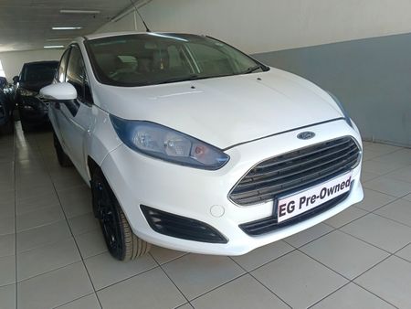 2017-Ford-Fiesta-10-EcoBoost-Ambiente-5-dr_0
