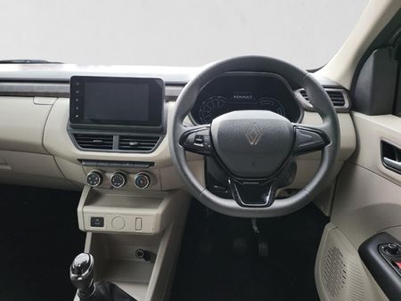 2026-Renault-Triber-10-Techno_18