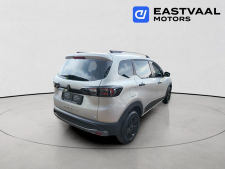 2026-Renault-Triber-10-Techno_6