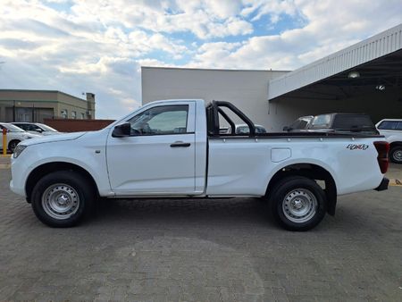 2024-Isuzu-D-Max-19-DDI-L-4x4-Auto-Single-Cab_5