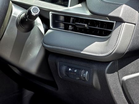 2026-Chery-Tiggo-Cross-15-Lit-CVT-Auto_9