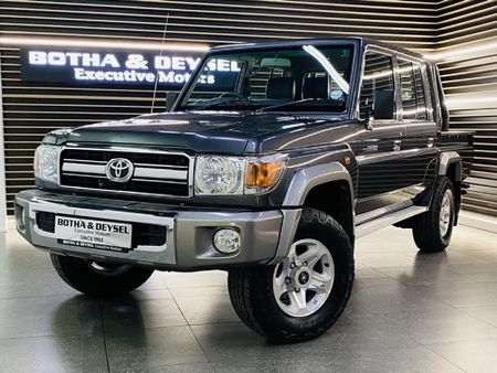 2023-Toyota-Land-Cruiser-79-40-Double-Cab_0