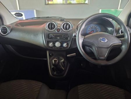 2018-Datsun-Go-12-Mid_10
