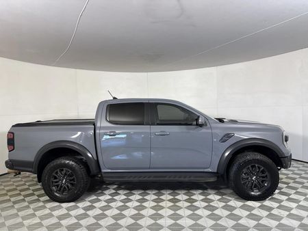 2023-Ford-Ranger-30-V6-Bi-Turbo-Ecoboost-Raptor-4x4-Auto_17