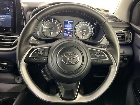 2024-Toyota-Starlet-15-XR_11