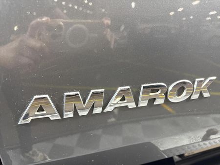 2015-Volkswagen-Amarok-20-BiTDI-Highline-132kW-Double-Cab_11